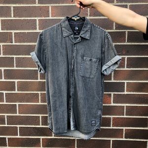 Quicksilver Button Up